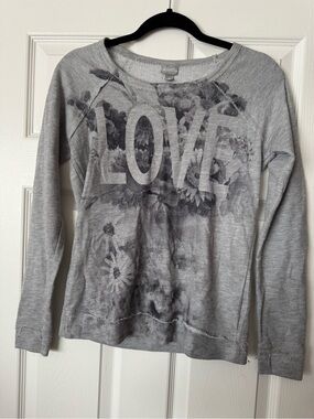 Vanity Grey Long Sleeve Shirt Size Small